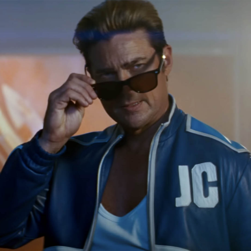 Johnny Cage em Mortal Kombat 2: Karl Urban promete uma transformação radical